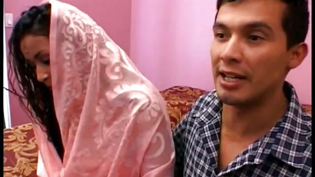 Porno pas d'inscription  prono gratuit  Une blonde sexy avec une silhouette magnifique préfère seulement le sexe anal.  Son cul est bien conçu et peut accepter n'importe quel membre. Avoir un trou-trou masturbation salope cornée, dur mec baisée blonde dans le cul de l'emploi. Elle a crié de plaisir et d'orgasme, l'homme, se terminant par un sperme dur et pulvérisé dans la bouche endommagée et le travail. sex