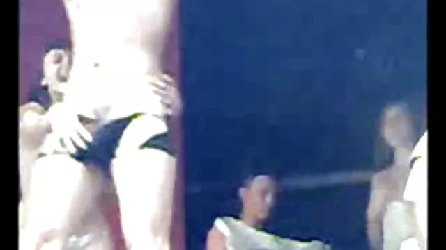 Porno pas d'inscription  recherche film porno Le mari est rentré du travail et sa femme, pendant le dîner, a offert de faire l'amour devant la caméra.  Tirant sentiment quand une femme est nue pour vous rencontrer. Elle savait qu'elle aimait son mari, et au début elle a lâché, puis elle s'est agenouillée et l'a mise sur son dos.  Après avoir changé leurs positions plusieurs fois, la paire a finalement atteint le Sommet.  gratuit