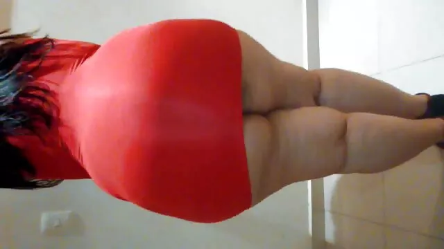Porno pas d'inscription  Blonde séduit extrait video xxx par le sexe de groupe devant la caméra